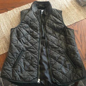 Old Navy Quilted Olive Green Vest Medium